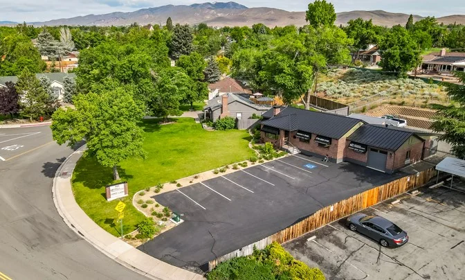 5405 Mae Anne Ave — Sale in Reno, NV, photo 5 of 8
