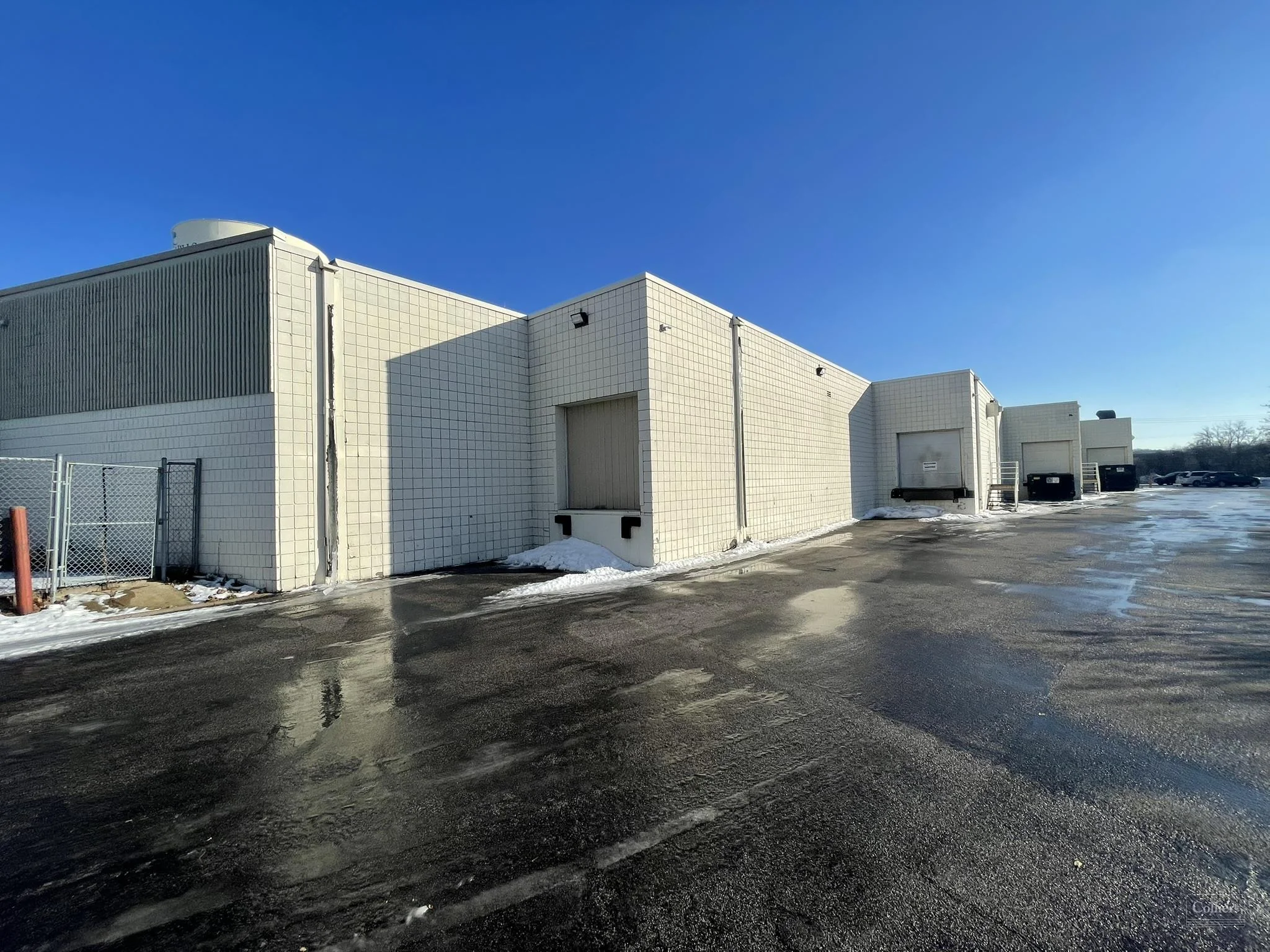 Life Science & Manufacturing Facility | For Sale or… — Sale in Saint Paul, MN, photo 3 of 8