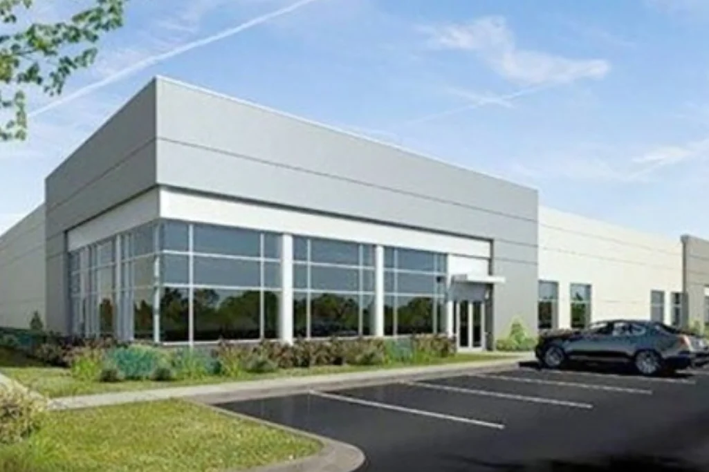 Industrial in Norton, MA — Lease in Norton, MA, photo 1 of 2