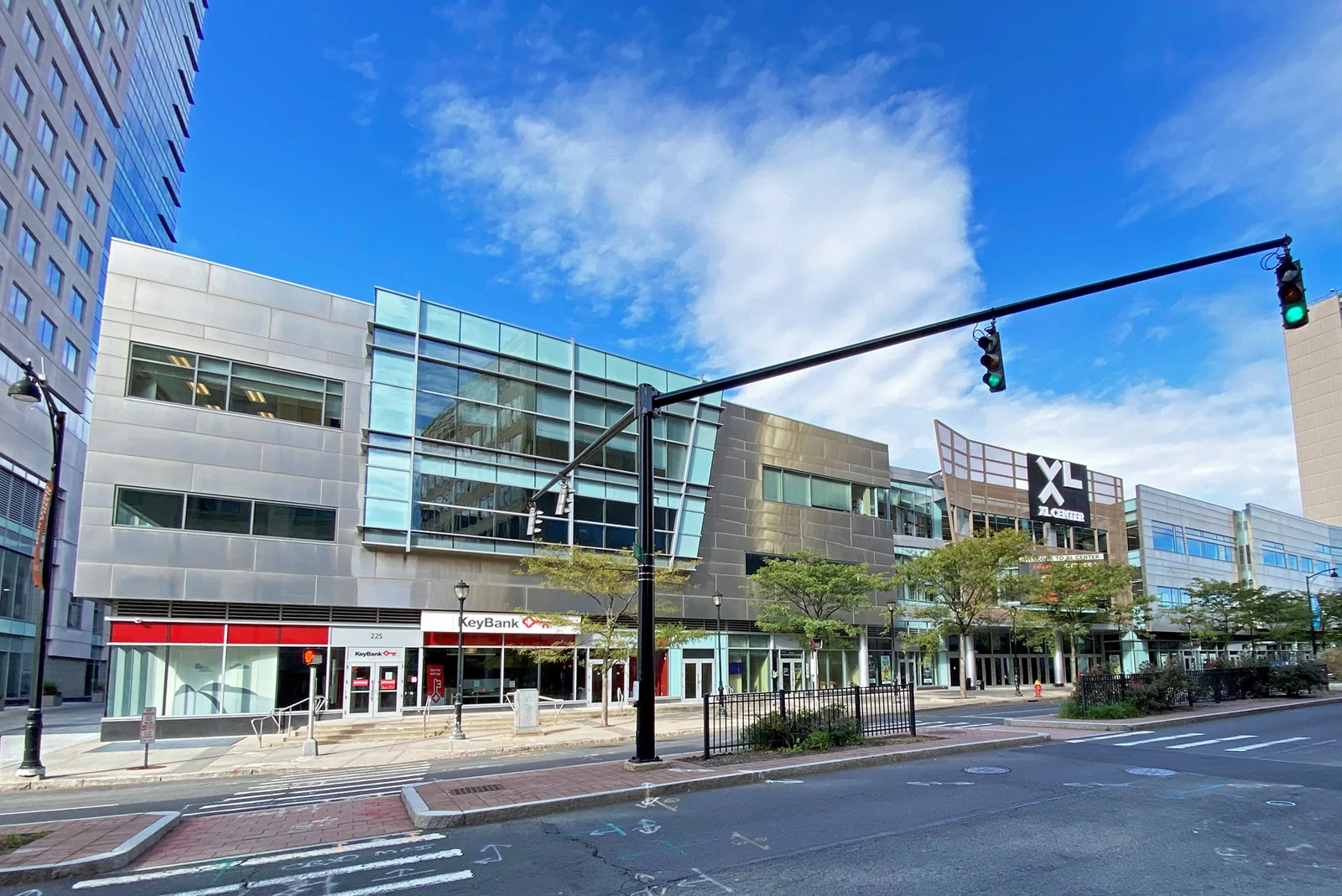 Hartford 21 — Lease in Hartford, CT, photo 5 of 8