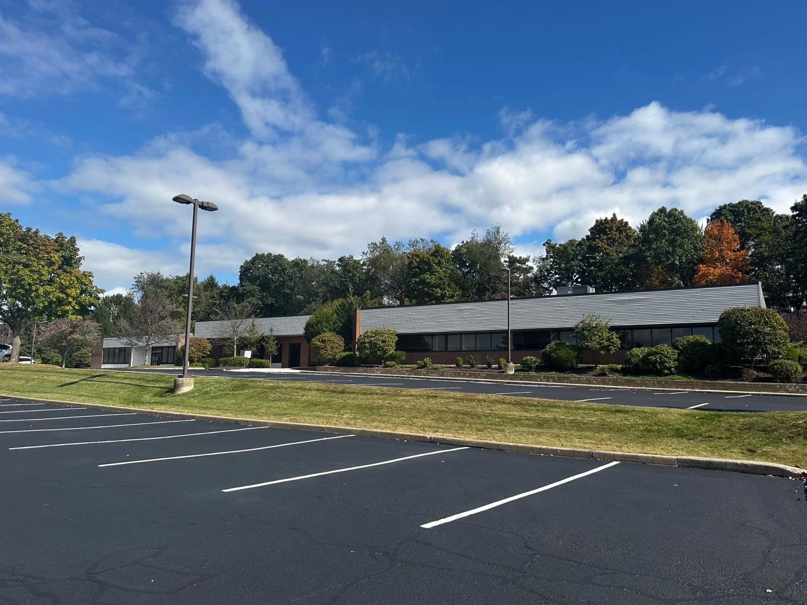 BroadPeak — Sale in Wallingford, CT, photo 3 of 8