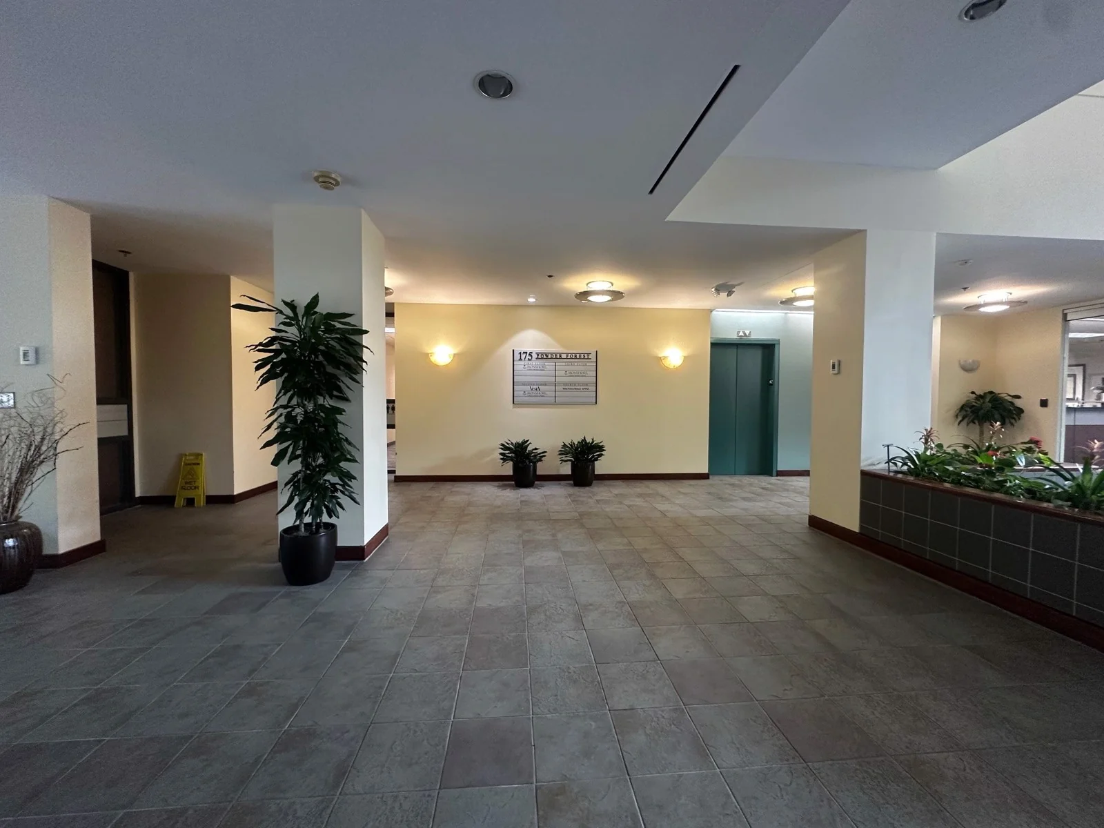 Office in Simsbury, CT — Lease in Simsbury, CT, photo 7 of 8