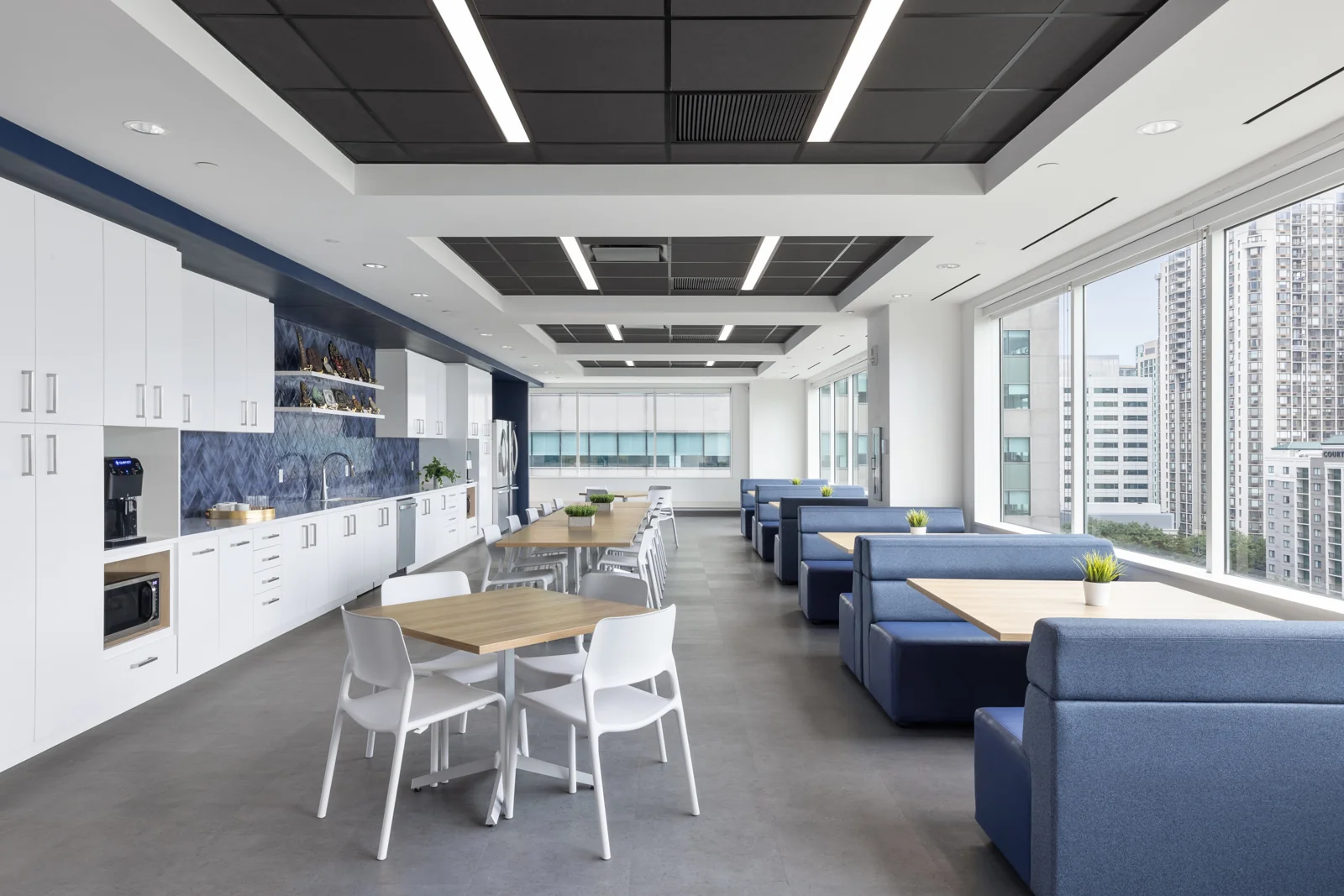 Newport Office Center III — Lease in Jersey City, NJ, photo 7 of 8