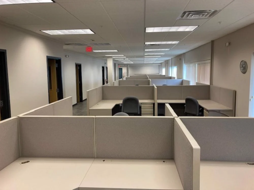 Office in Halfmoon, NY — Lease in Halfmoon, NY, photo 3 of 8