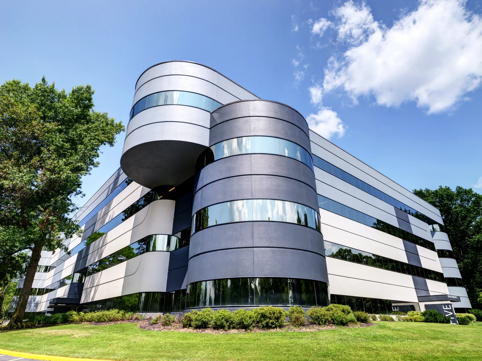 Princeton Corporate Center — Lease in Princeton, NJ, photo 2 of 8