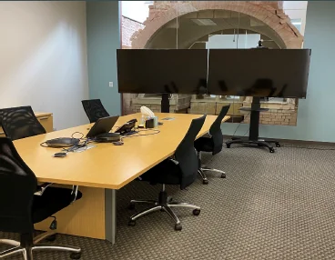 American Metro Center — Lease in Hamilton Township, NJ, photo 2 of 8
