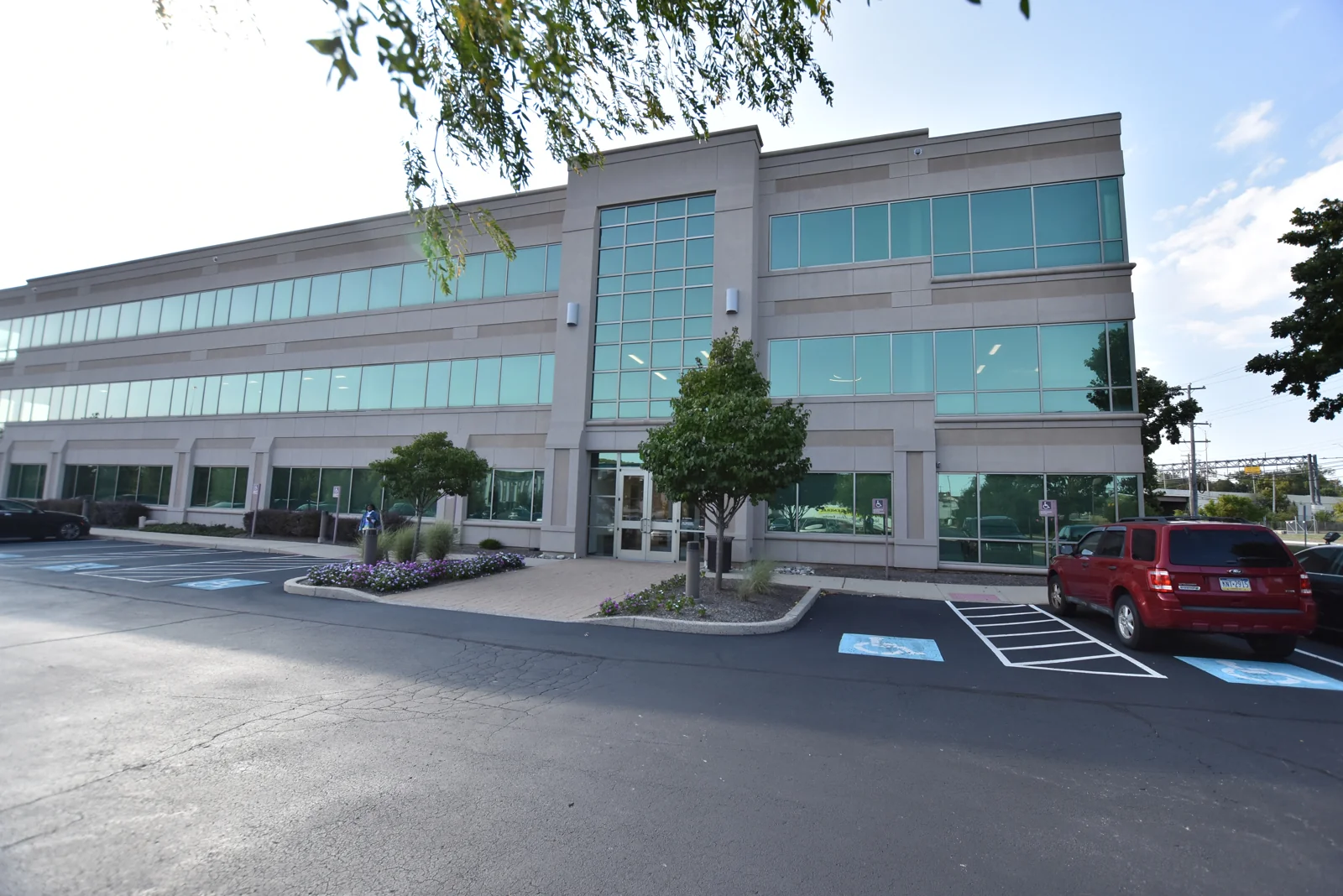 Office in Fort Washington, PA — Lease in Fort Washington, PA, photo 1 of 4