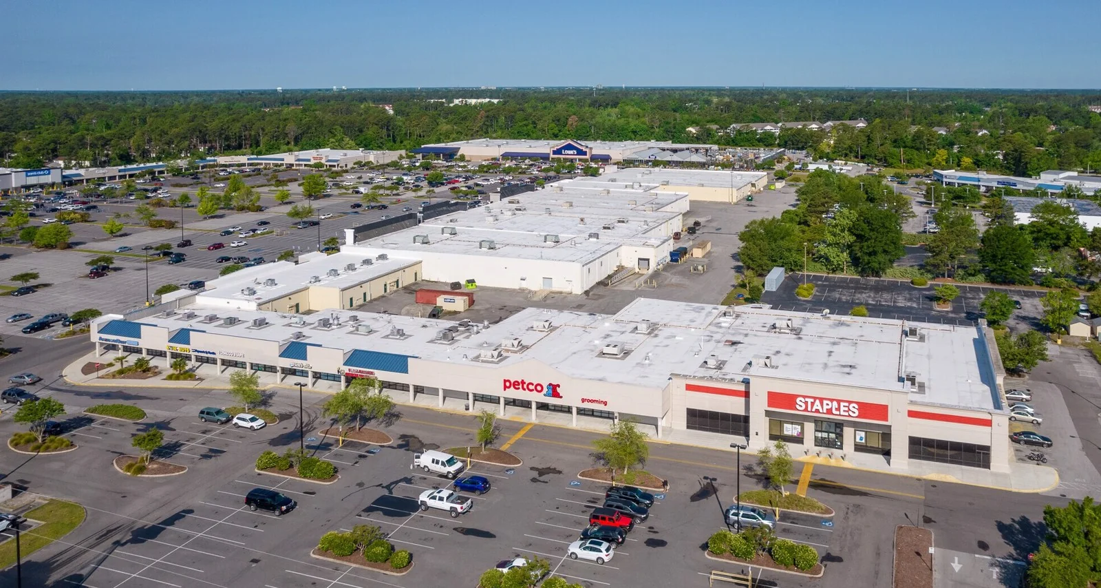 University Centre — Lease in Wilmington, NC, photo 2 of 8