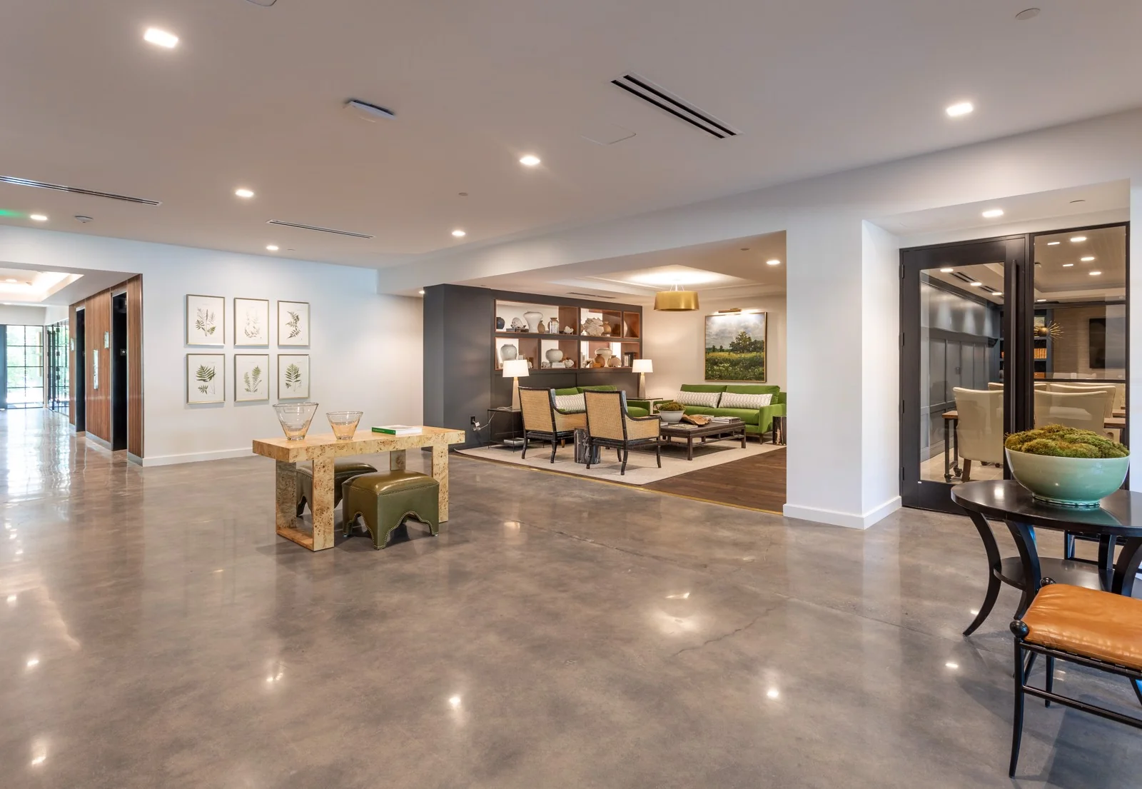 The Grove — Lease in Raleigh, NC, photo 2 of 7