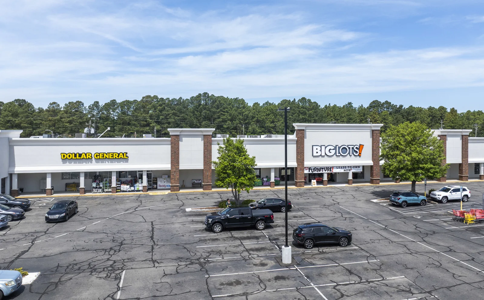 Town & Country Shopping Center — Lease in Aberdeen, NC, photo 1 of 6