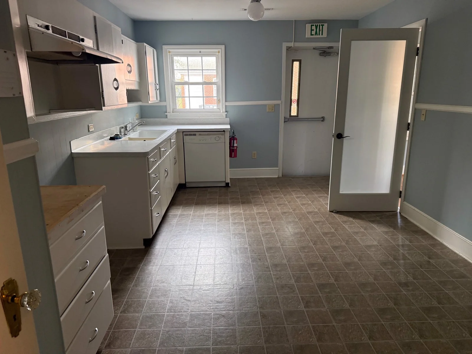 Office in Charleston, SC — Lease in Charleston, SC, photo 4 of 8