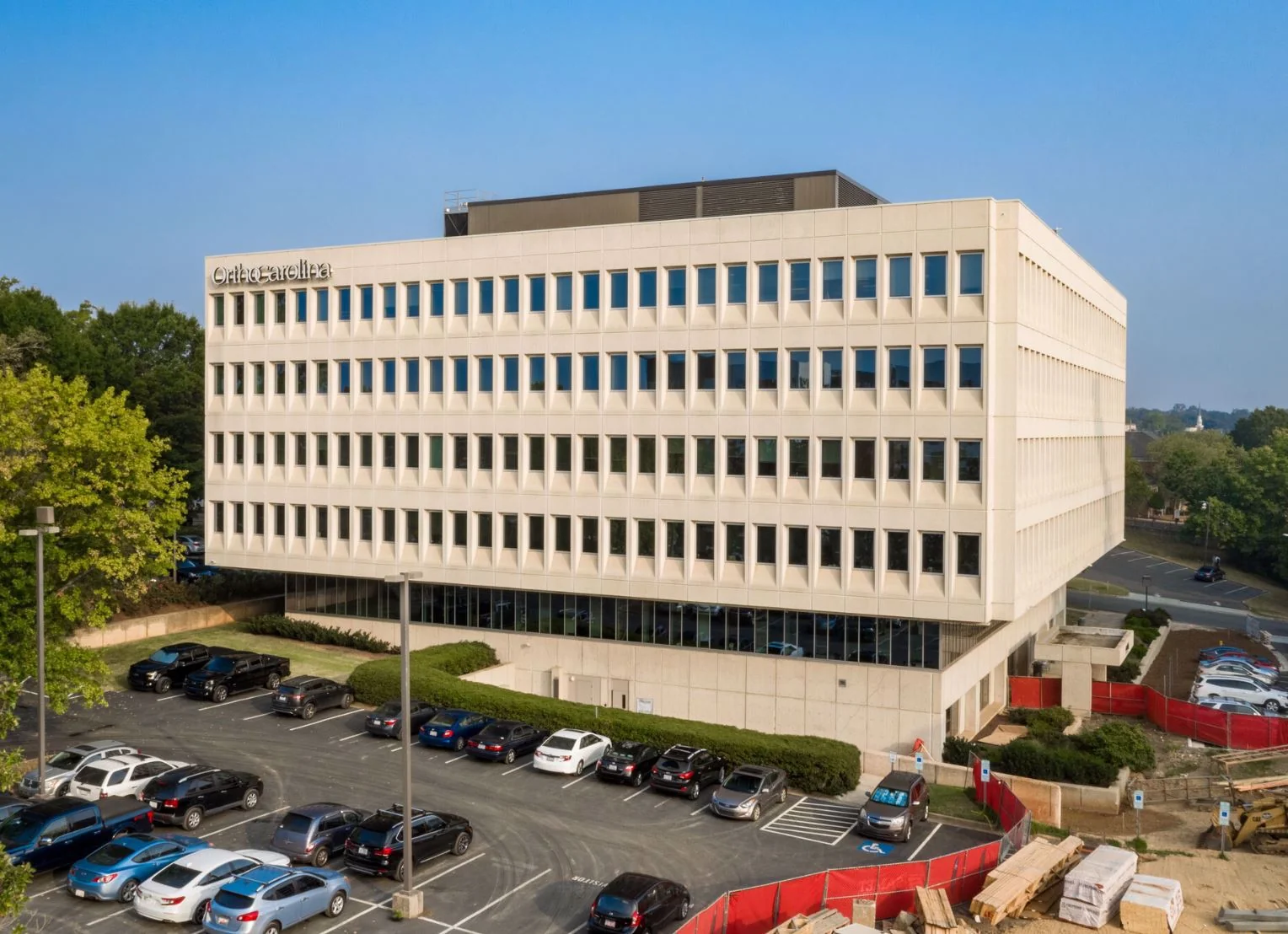 Office in Charlotte, NC — Lease in Charlotte, NC, photo 1 of 8