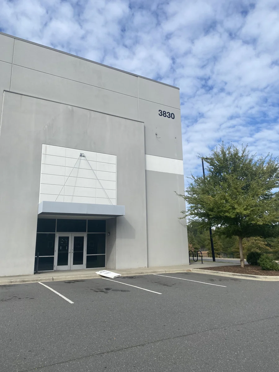 Wilkinson Commerce Center — Lease in Charlotte, NC, photo 3 of 5