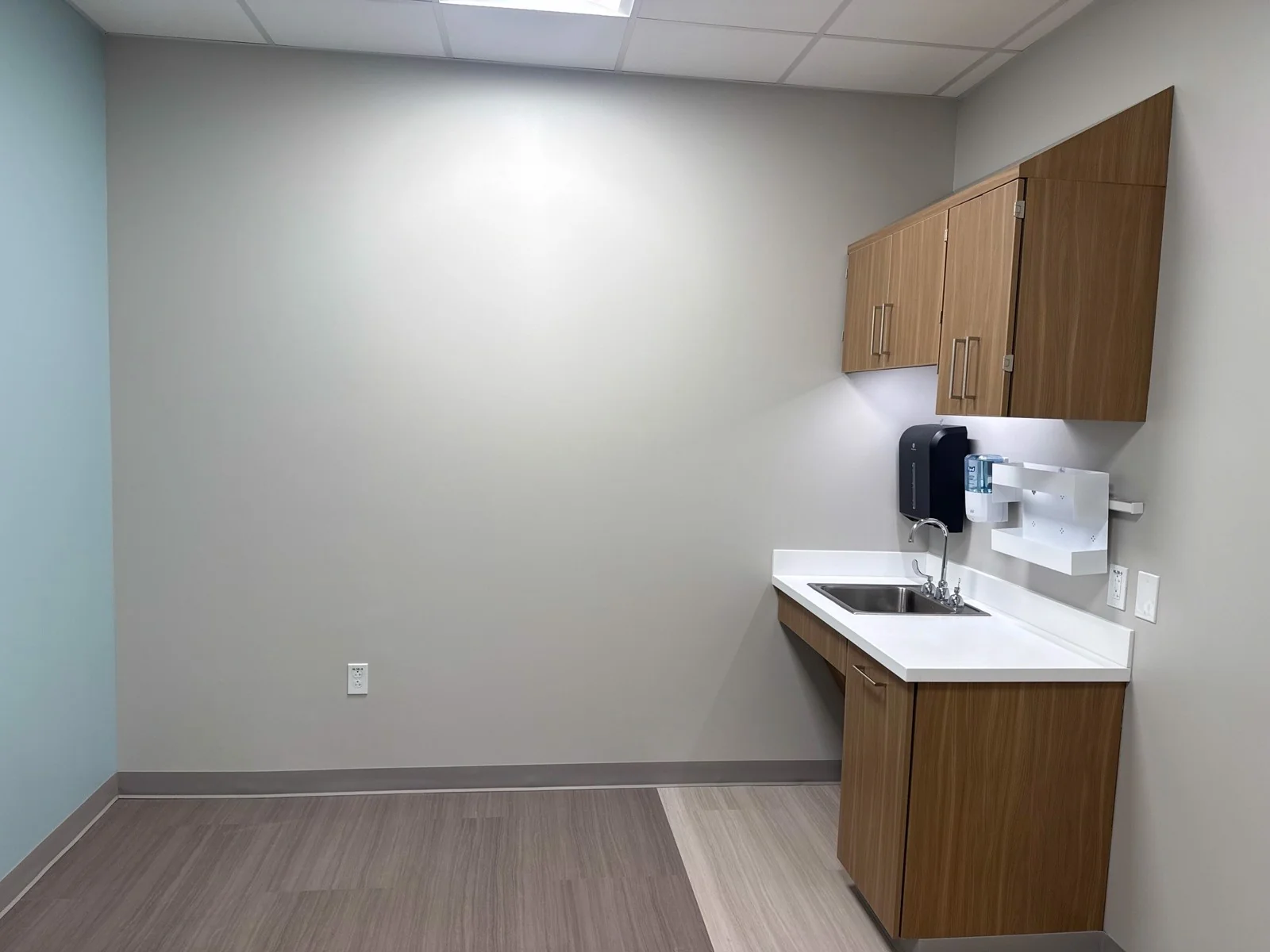 Orlando Health Bay Front Hospital Medical Pavilion — Lease in St. Petersburg, FL, photo 6 of 8