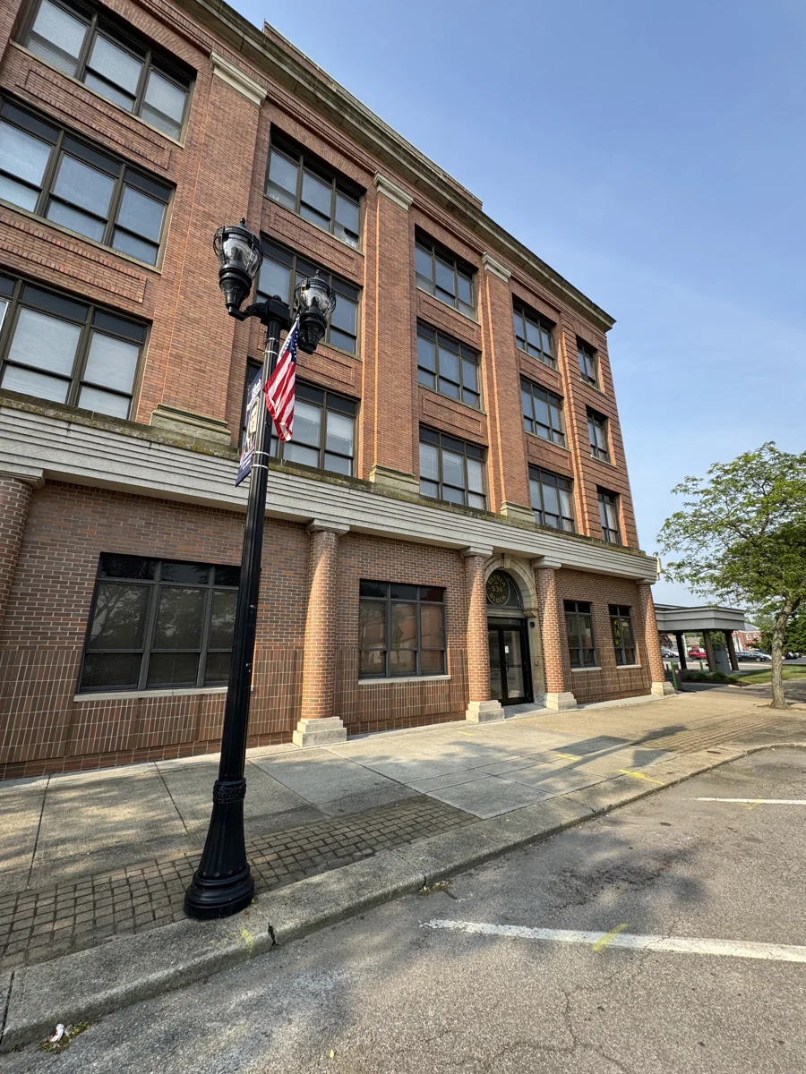 Office in Elyria, OH — Lease in Elyria, OH, photo 3 of 4