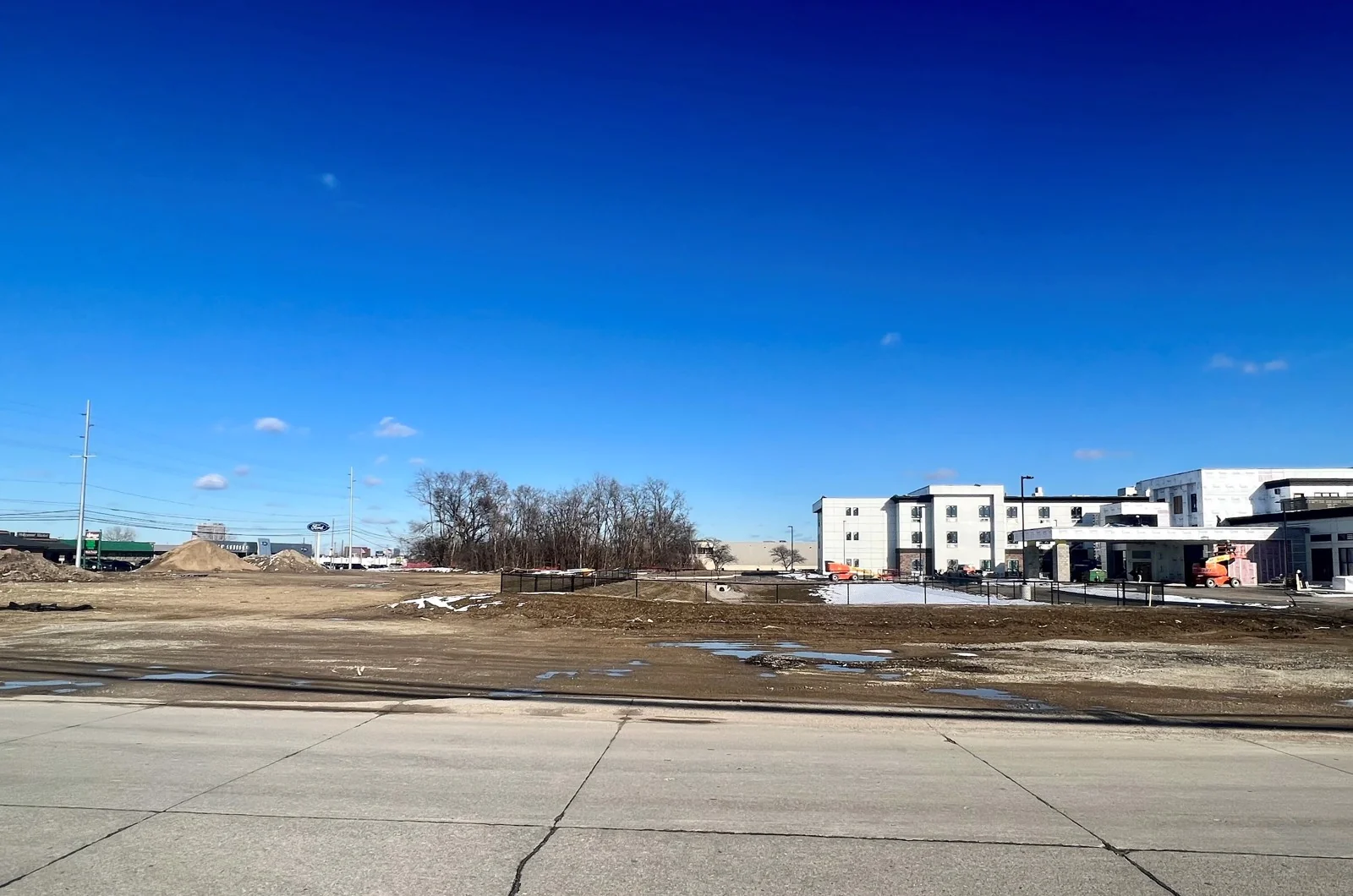 Commercial Land — Sale in Troy, MI, photo 3 of 4