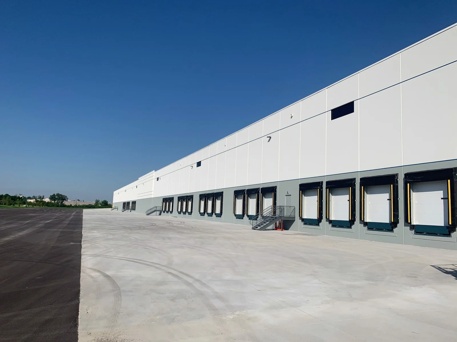 Industrial in Jeffersonville, IN — Sale in Jeffersonville, IN, photo 4 of 5