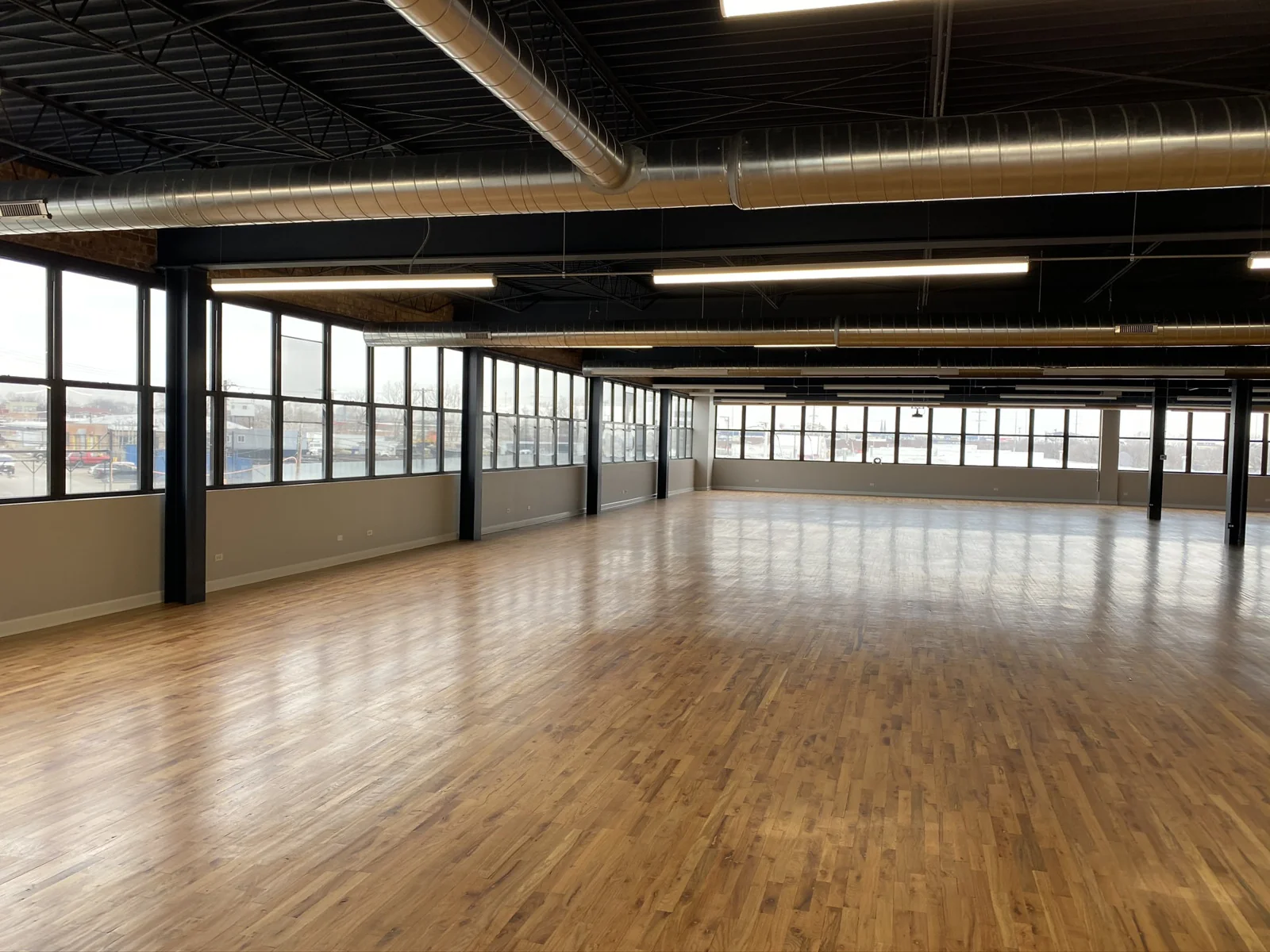3333 S Iron Street, Chicago — Lease in Chicago, IL, photo 4 of 8