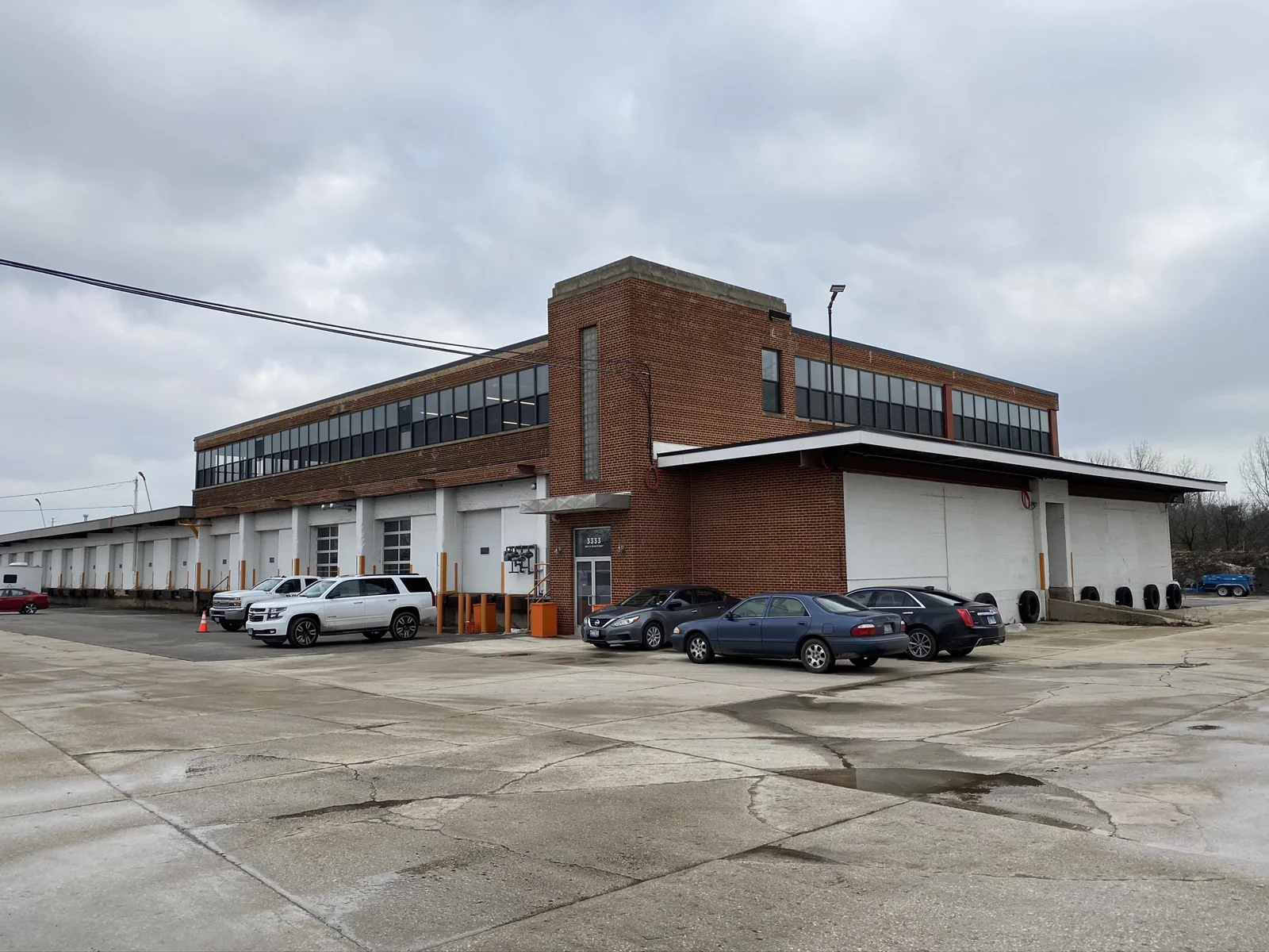 3333 S Iron Street, Chicago — Lease in Chicago, IL, photo 6 of 8