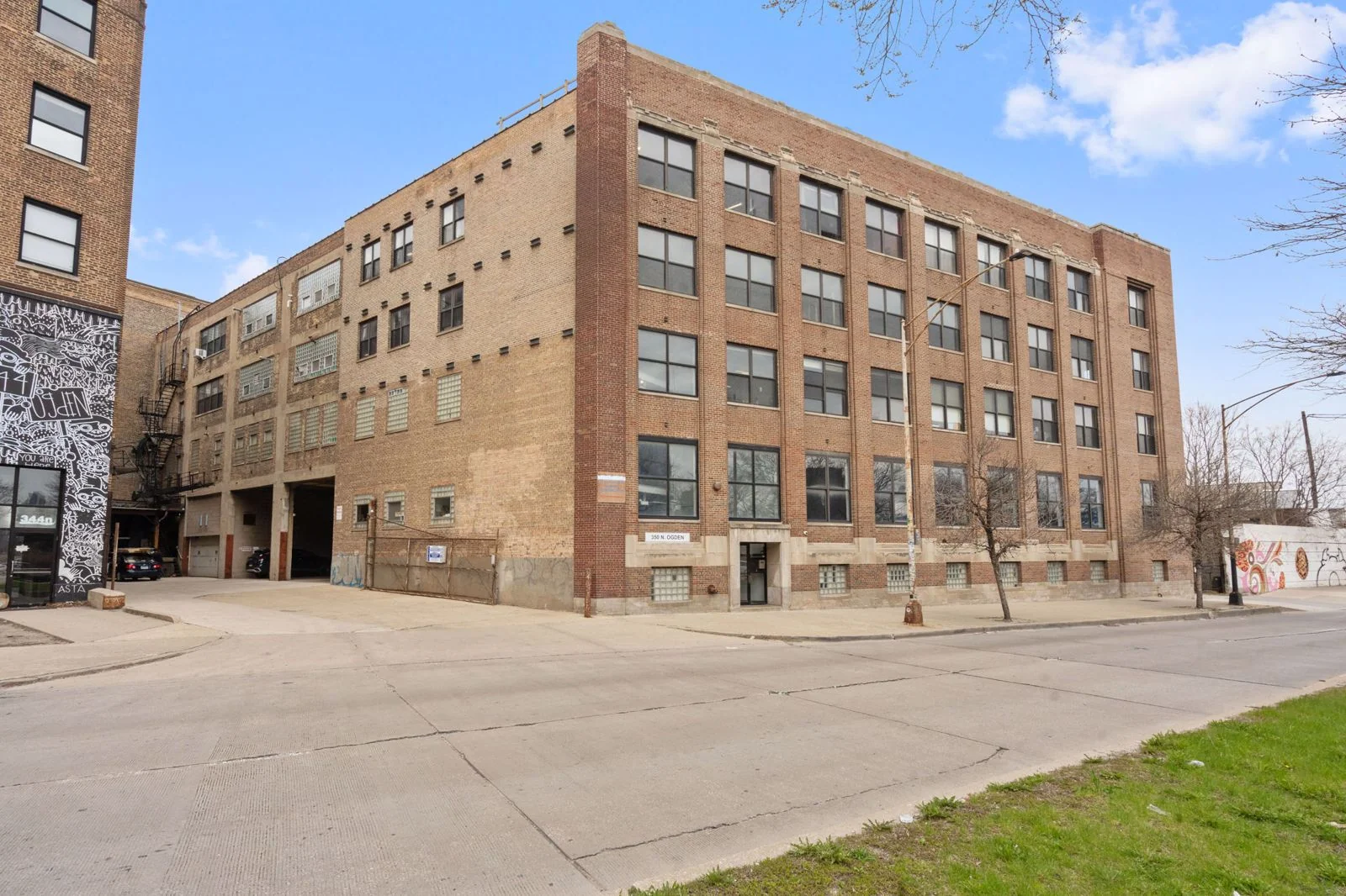 Industrial in Chicago, IL — Sale in Chicago, IL, photo 3 of 8