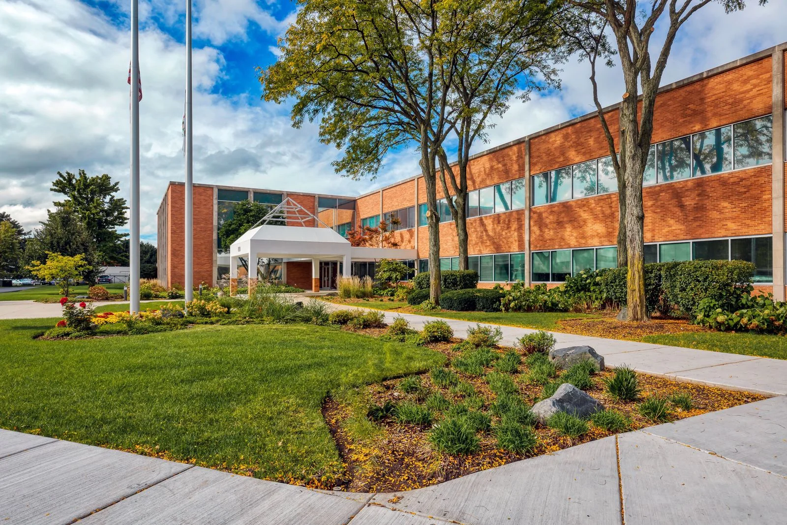 Jorie Plaza — Lease in Oak Brook, IL, photo 7 of 8