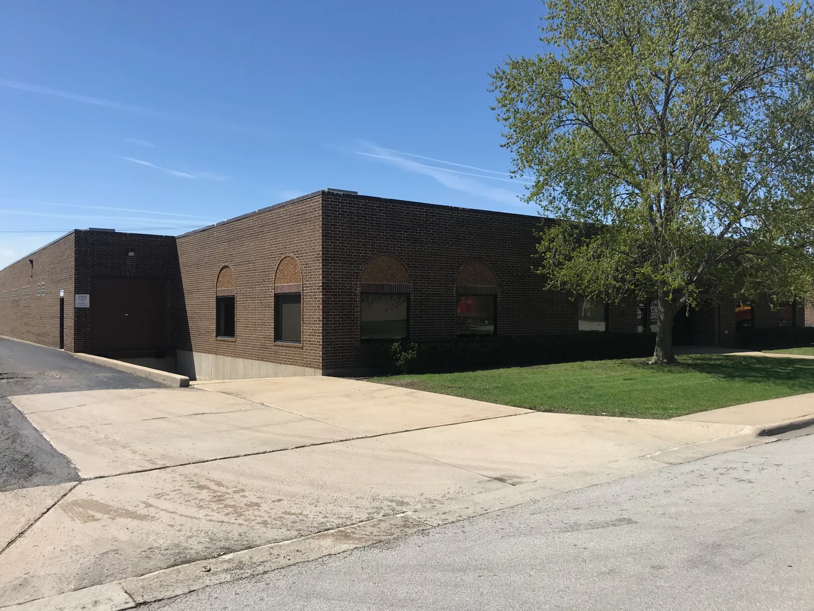 Industrial in Elk Grove Village, IL — Lease in Elk Grove Village, IL, photo 1 of 8