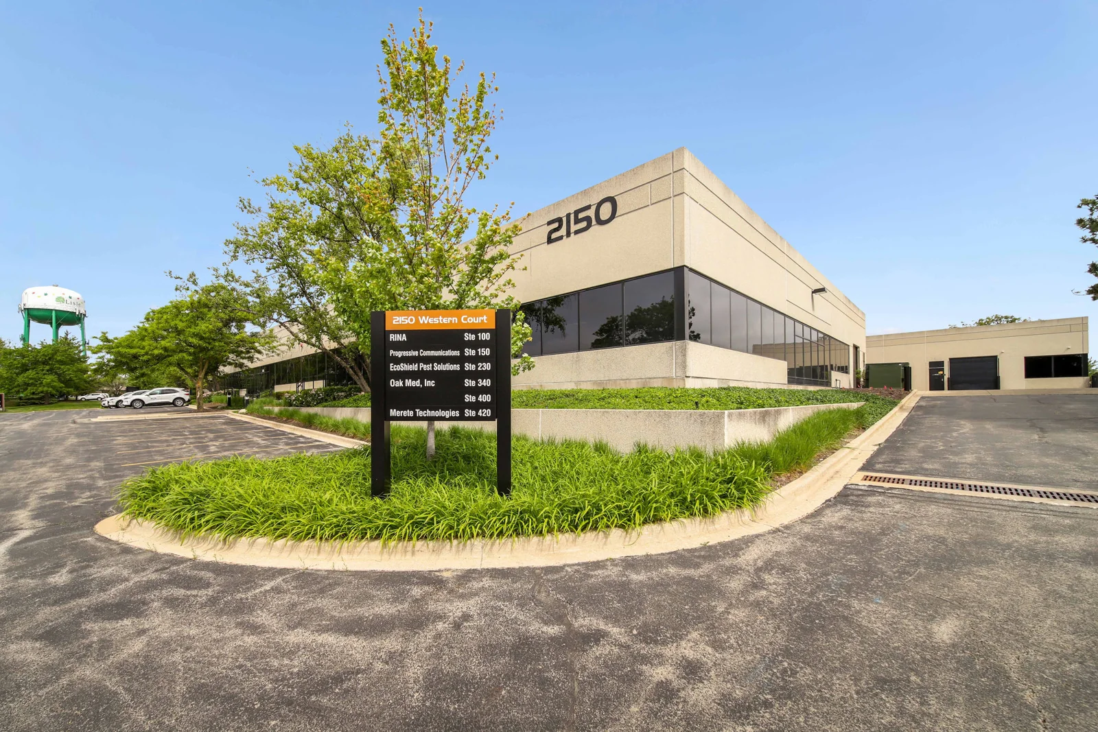 Lisle Business Center — Lease in Lisle, IL, photo 7 of 8