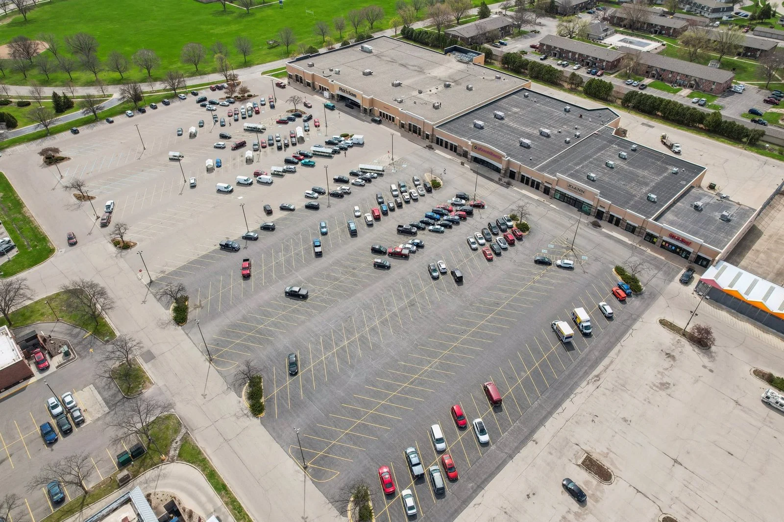 Forest Plaza — Lease in Fond Du Lac, WI, photo 2 of 5