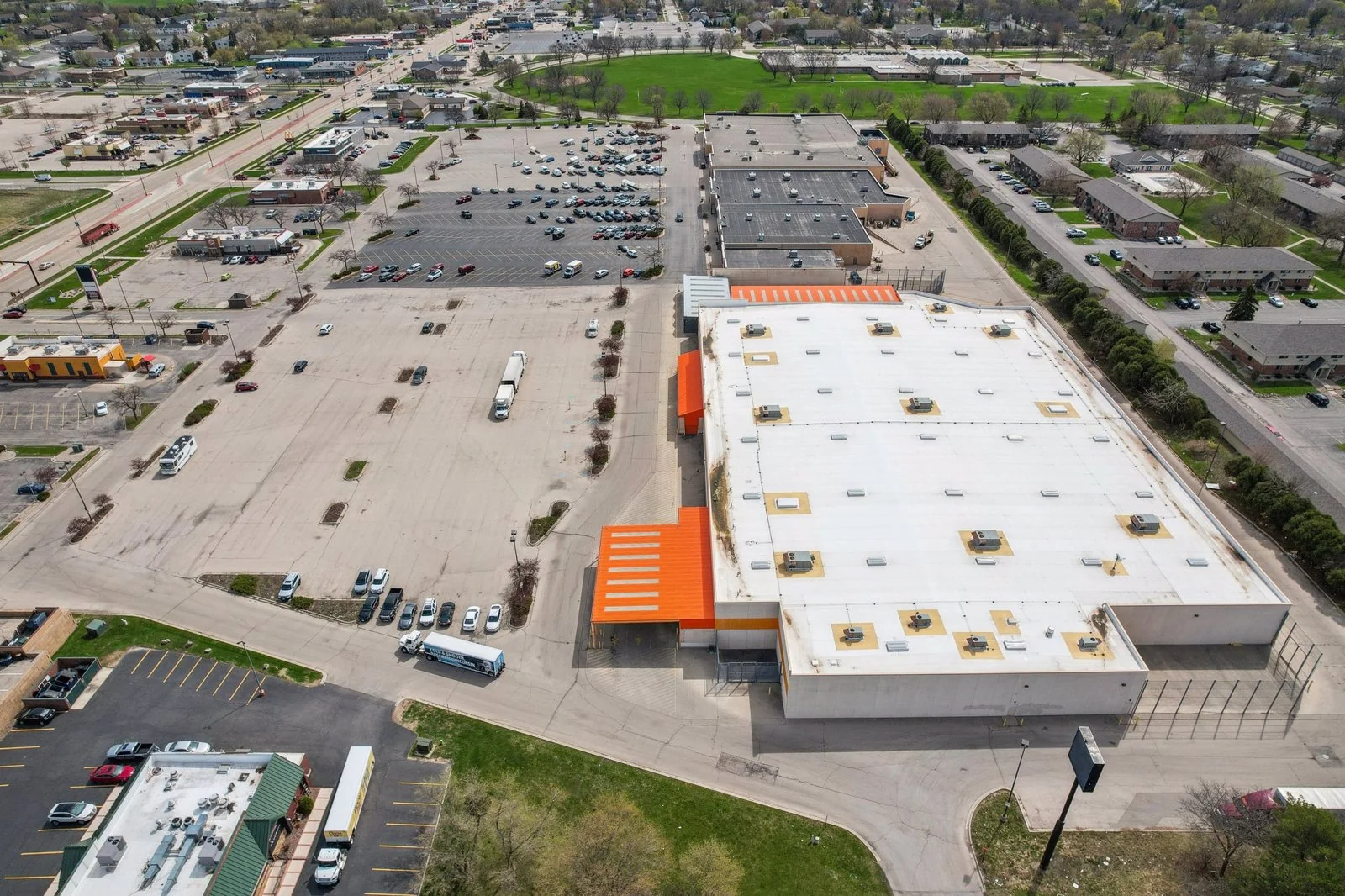 Forest Plaza — Lease in Fond Du Lac, WI, photo 5 of 5