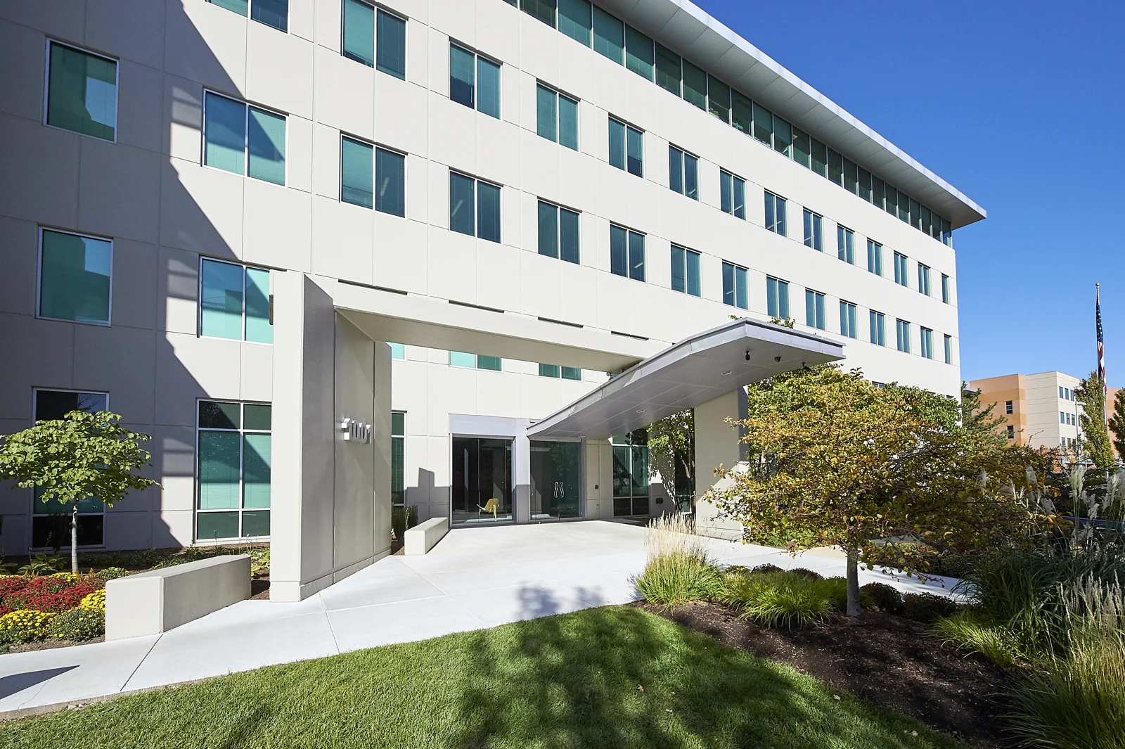 Highlands One @ Forest Park — Lease in St. Louis, MO, photo 5 of 8