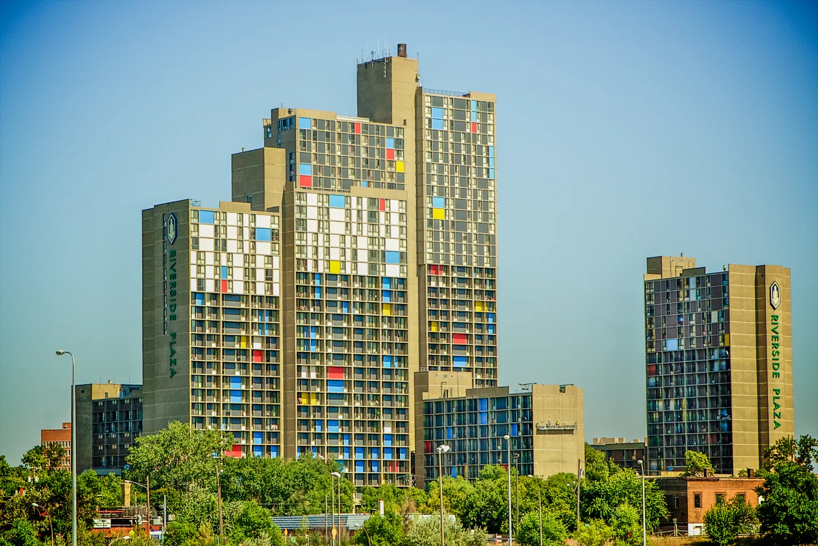 Riverside Plaza — Lease in Minneapolis, MN, photo 1 of 1