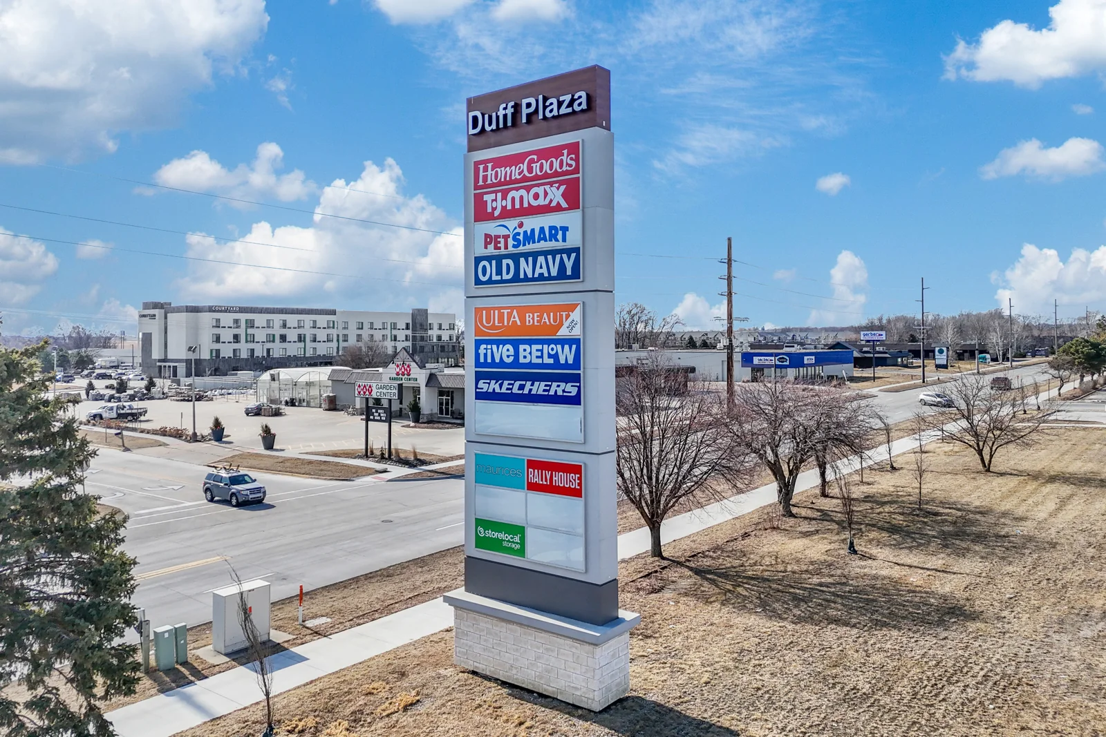 Duff Plaza — Lease in Ames, IA, photo 3 of 6