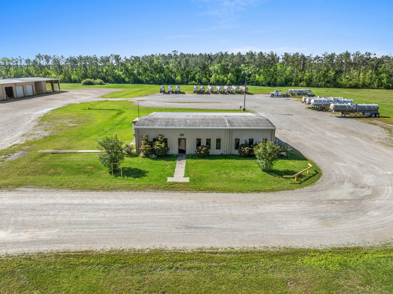 Industrial in Lake Charles, LA — Lease in Lake Charles, LA, photo 7 of 8