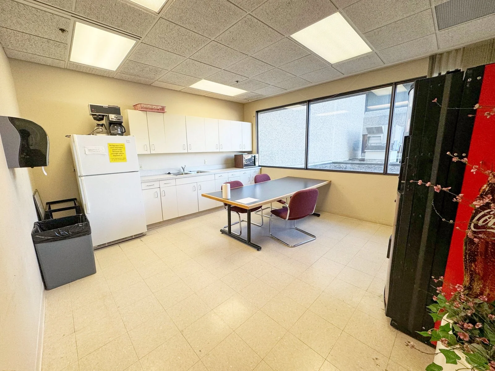 Merle Hay Centre — Lease in Urbandale, IA, photo 6 of 8
