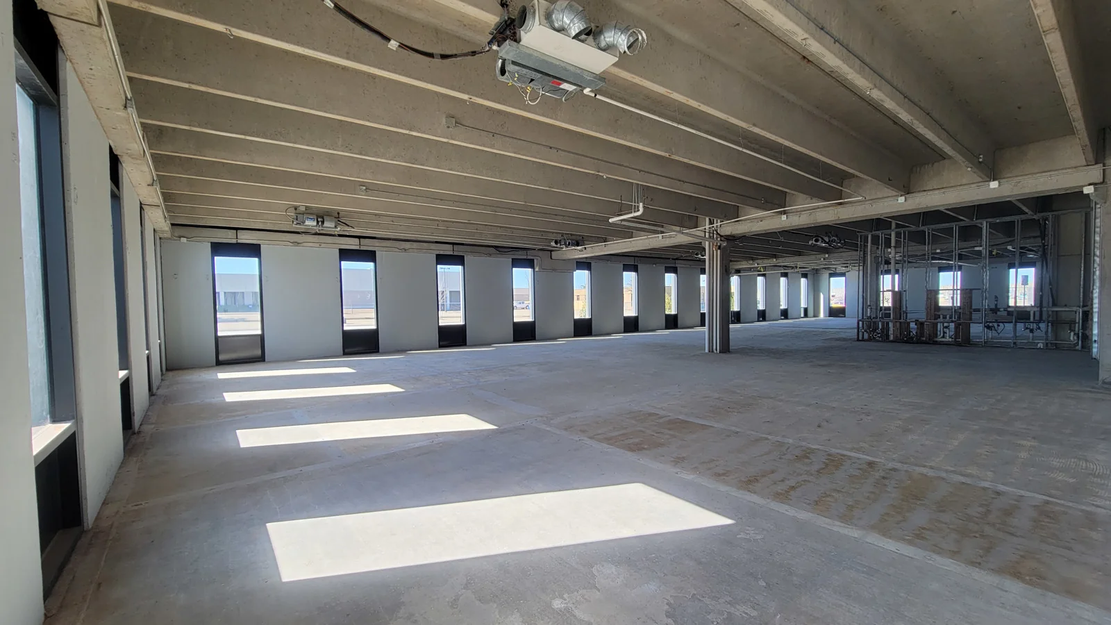 Office in Oklahoma City, OK — Sale in Oklahoma City, OK, photo 4 of 6