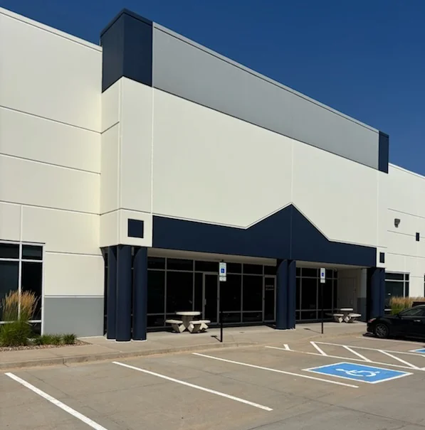 Airport Distribution Center