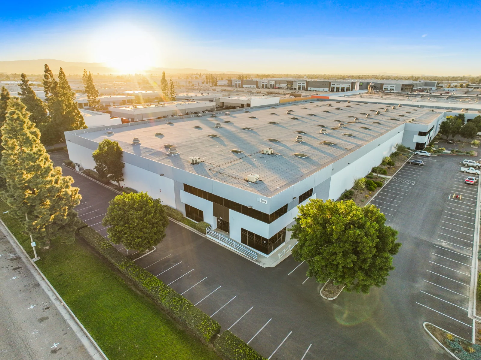 Industrial in Fullerton, CA — Lease in Fullerton, CA, photo 1 of 8