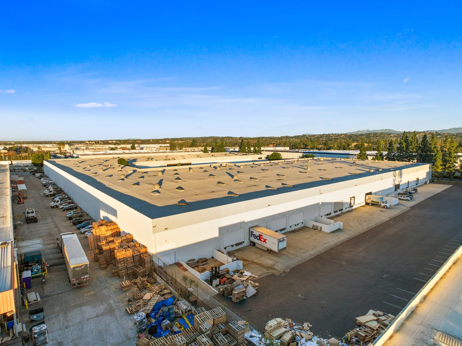 Industrial in Fullerton, CA — Lease in Fullerton, CA, photo 3 of 8