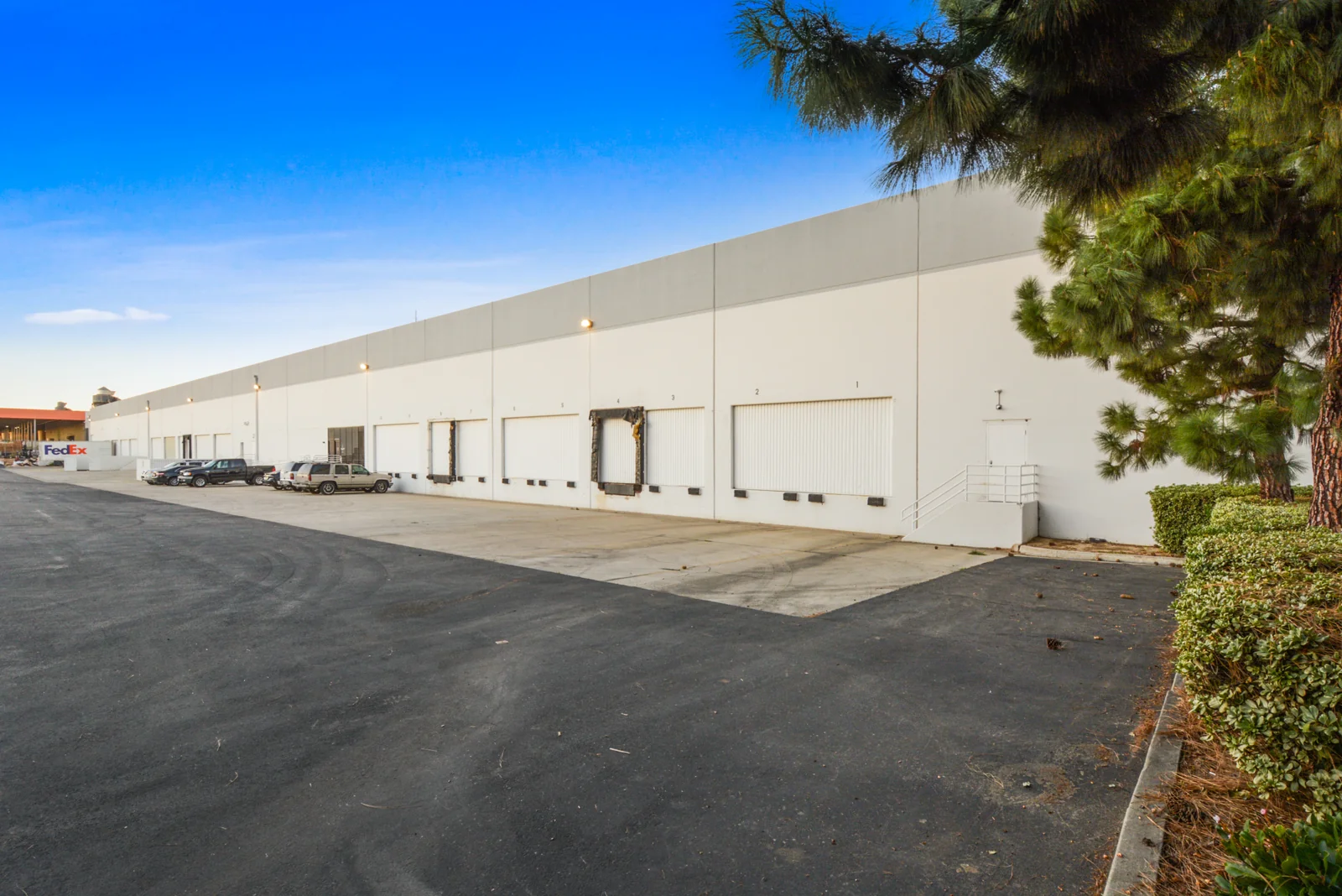 Industrial in Fullerton, CA — Lease in Fullerton, CA, photo 4 of 8