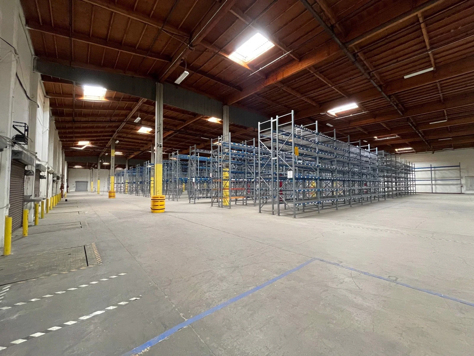 Industrial in Vernon, CA — Lease in Vernon, CA, photo 3 of 6