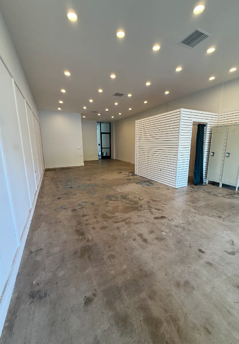 Retail in Los Angeles, CA