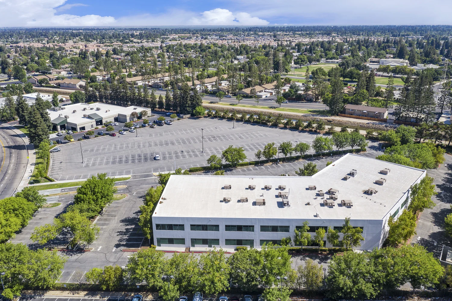 Blythe Corporate Campus — Sale in Fresno, CA, photo 1 of 8