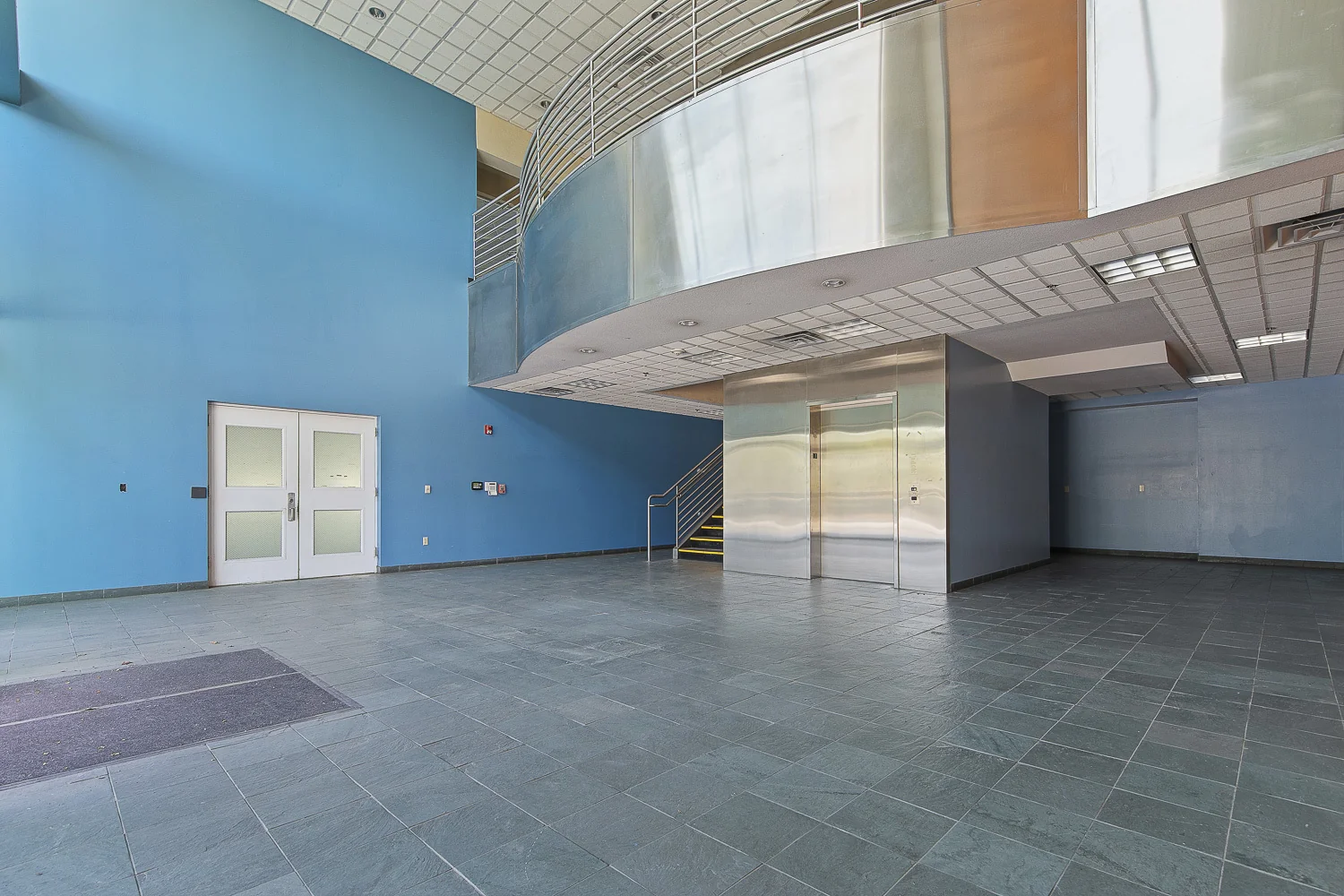 Blythe Corporate Campus — Sale in Fresno, CA, photo 5 of 8