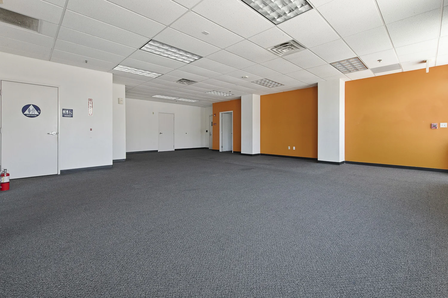 Blythe Corporate Campus — Sale in Fresno, CA, photo 6 of 8