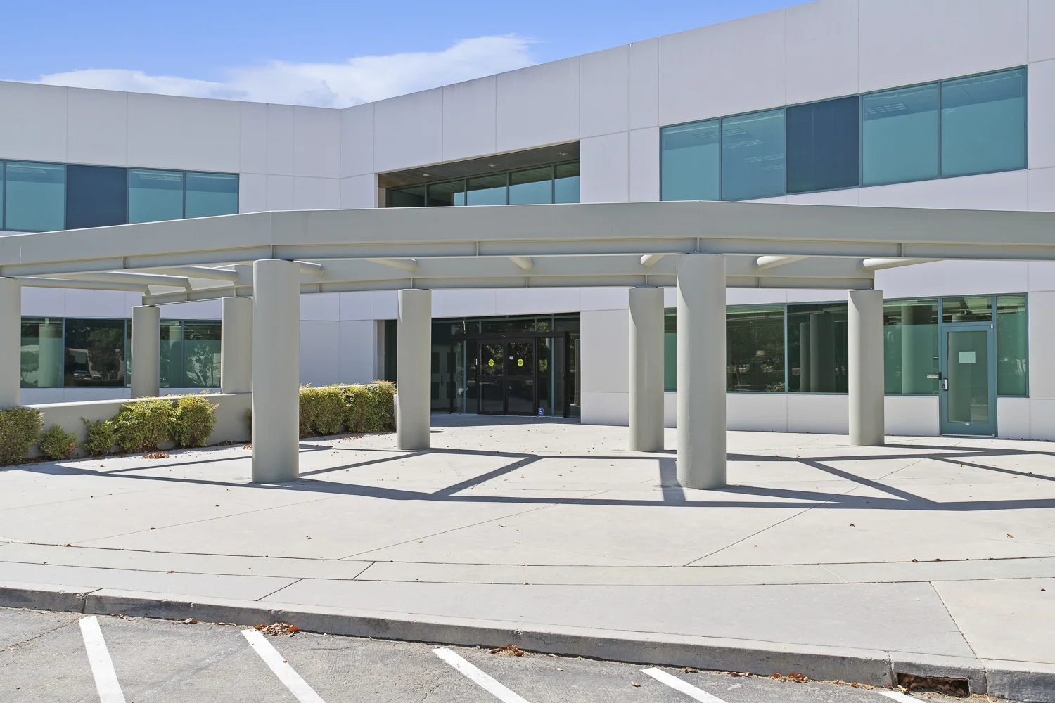 Blythe Corporate Campus — Sale in Fresno, CA, photo 8 of 8