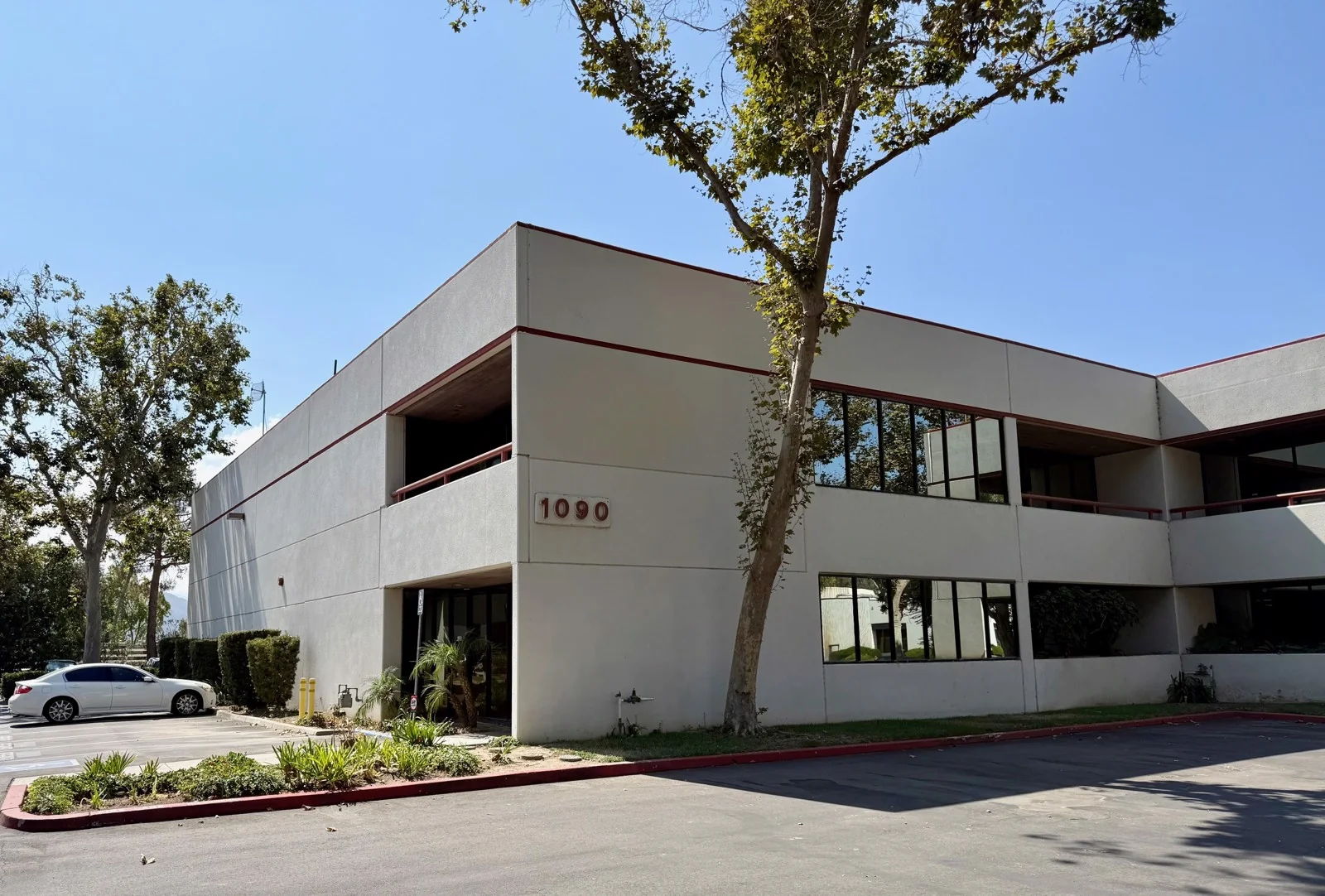 Industrial in Camarillo, CA — Sale in Camarillo, CA, photo 1 of 8