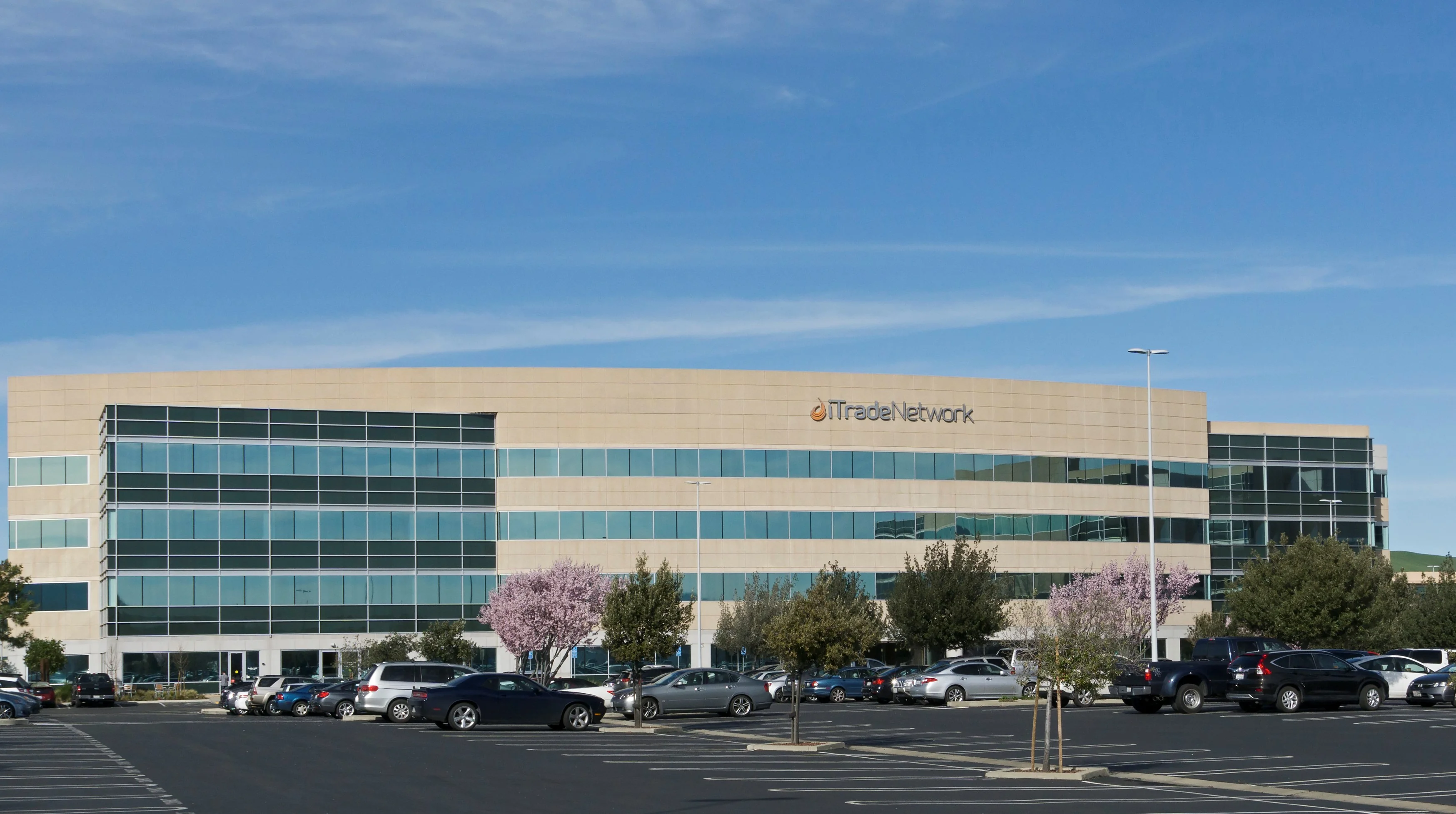 Dublin Corporate Center — Lease in Dublin, CA, photo 1 of 8