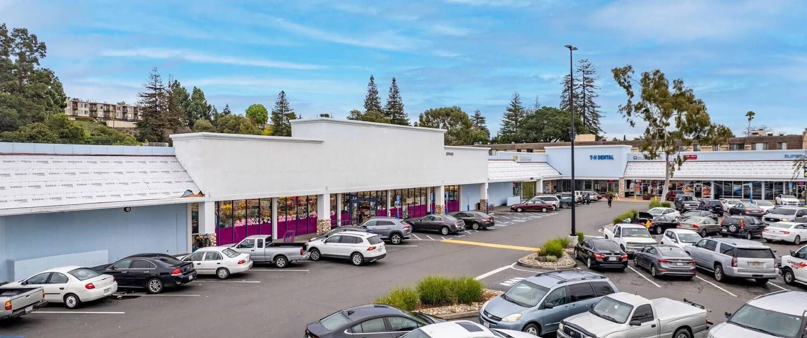 Creekside Center — Lease in Hayward, CA, photo 4 of 4
