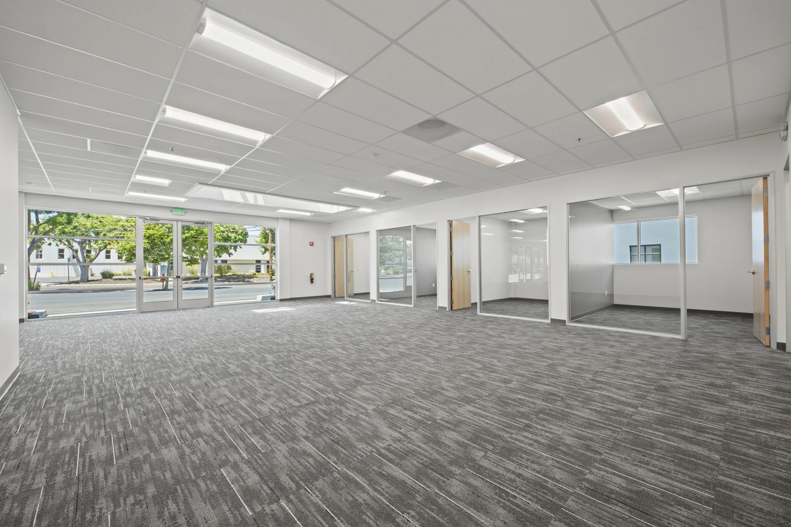 FlexIndustrial in Menlo Park, CA — Lease in Menlo Park, CA, photo 4 of 8