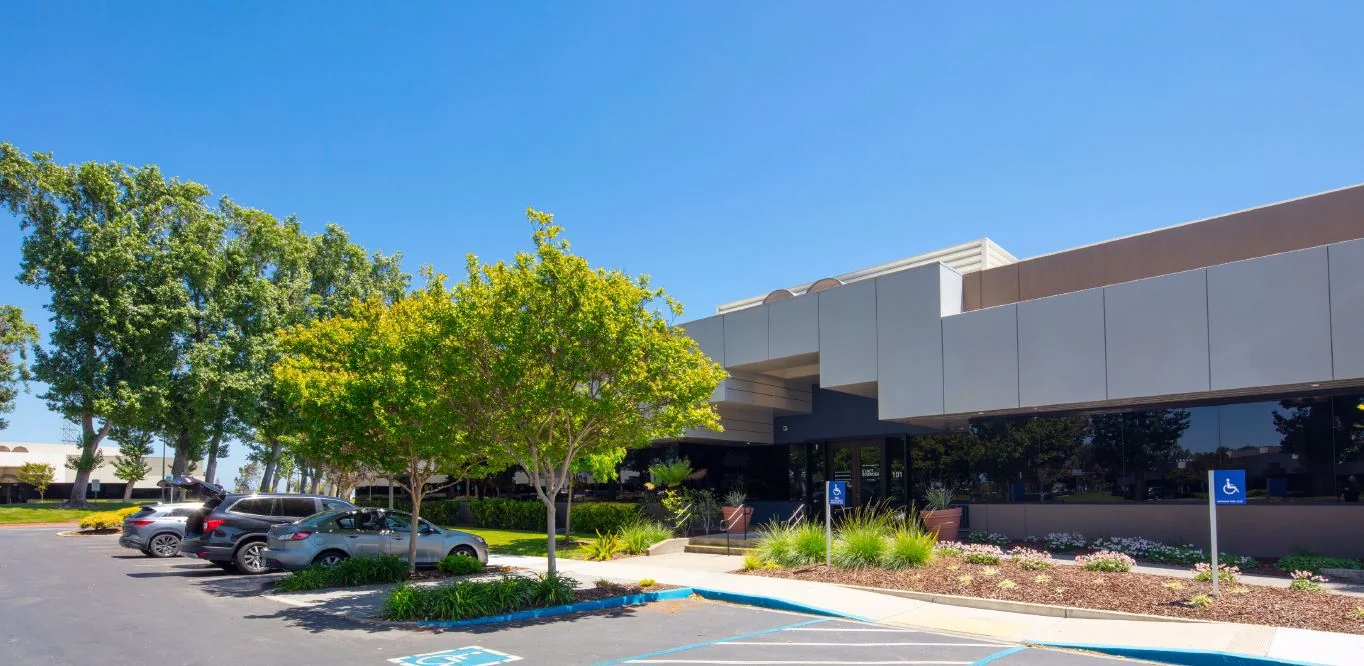 FlexIndustrial in Redwood City, CA — Lease in Redwood City, CA, photo 2 of 8